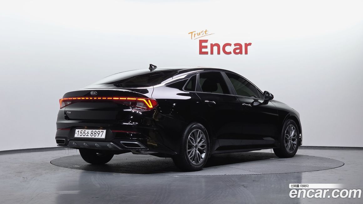 Kia K5 2021