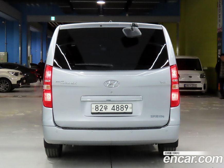 Hyundai Starex 2019