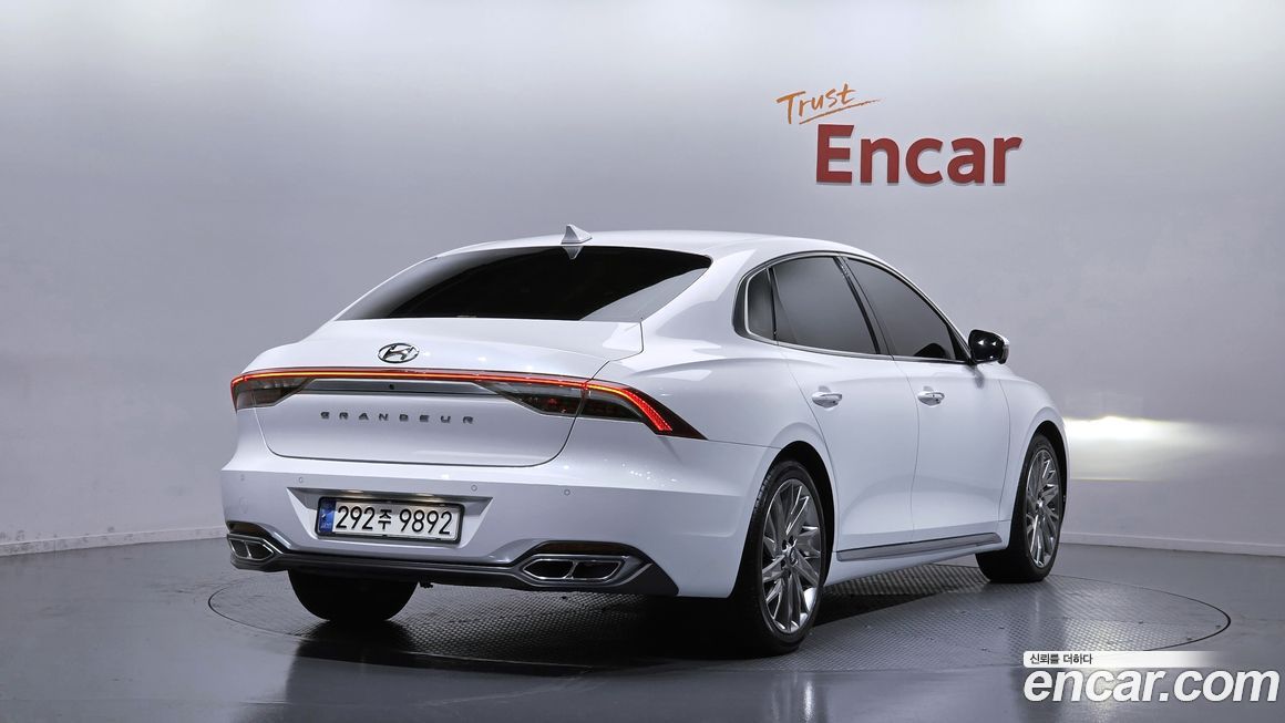 Hyundai Grandeur 2021