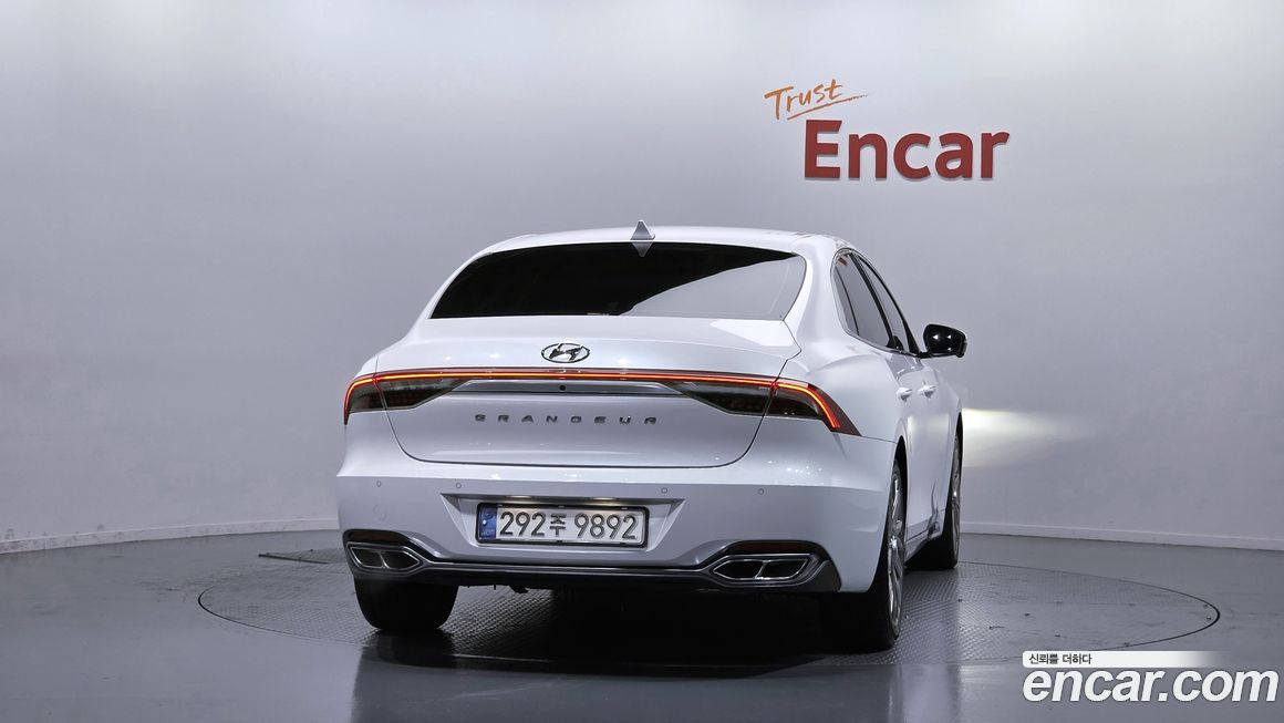 Hyundai Grandeur 2021
