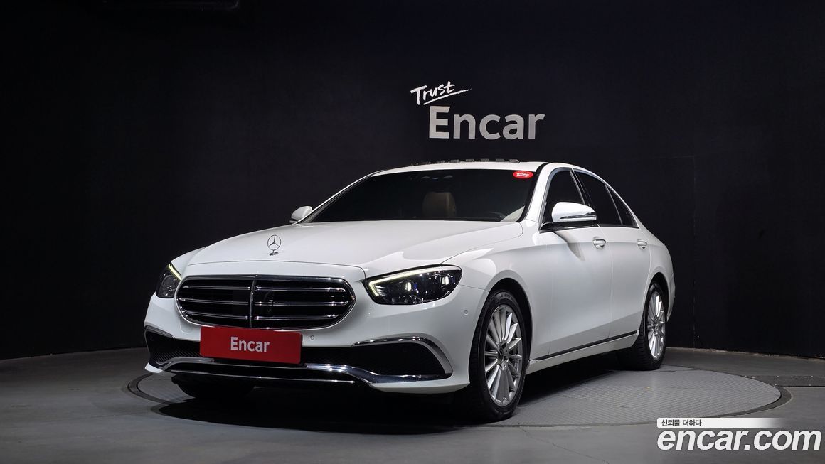 Mercedes-Benz E-Class 2021