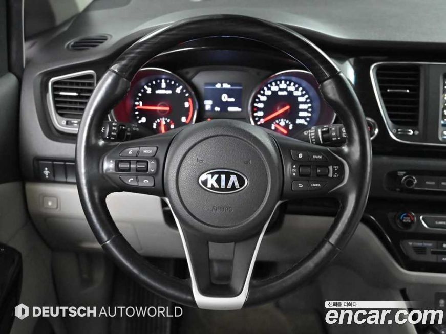 Kia Canival 2019