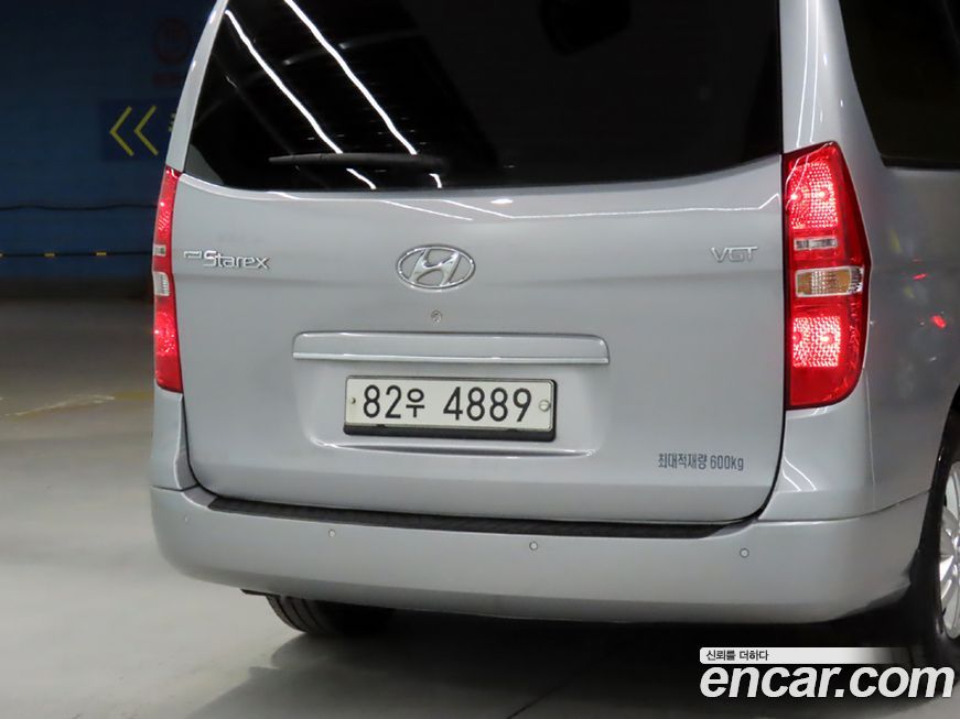 Hyundai Starex 2019