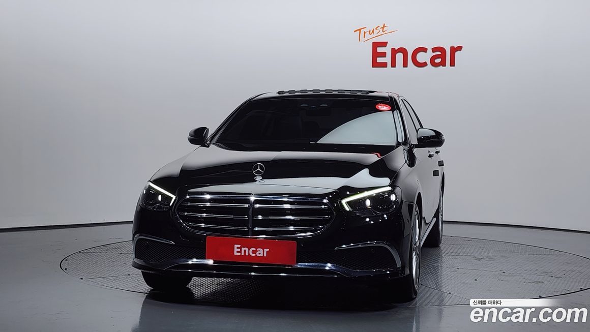 Mercedes-Benz E-Class 2021