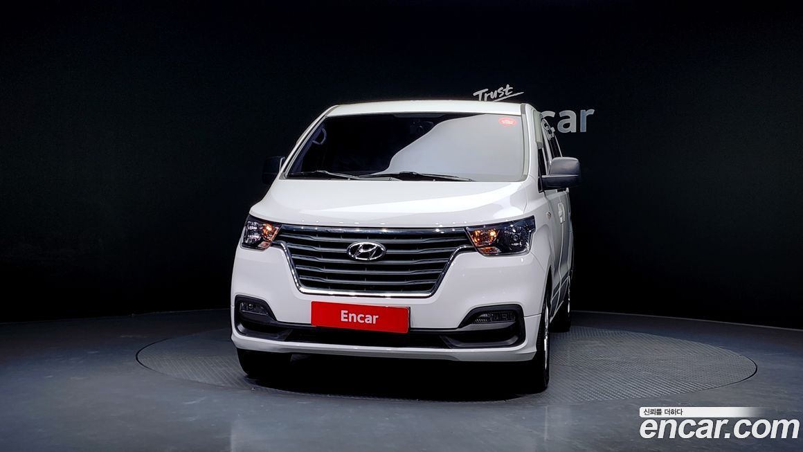 Hyundai Starex 2019