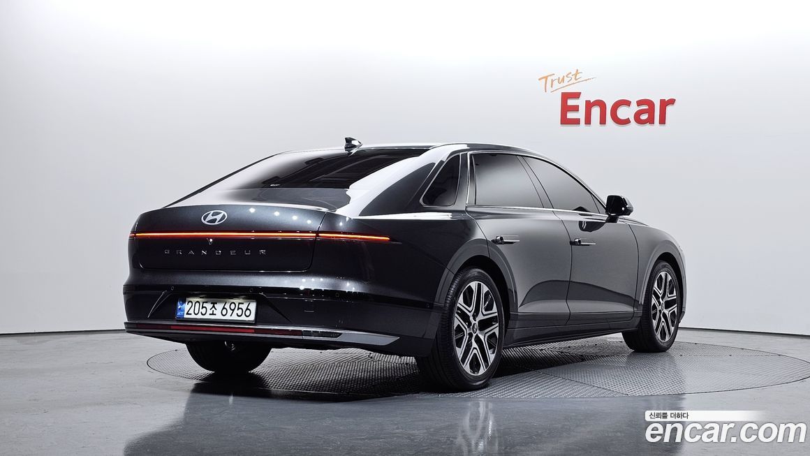 Hyundai Grandeur 2023