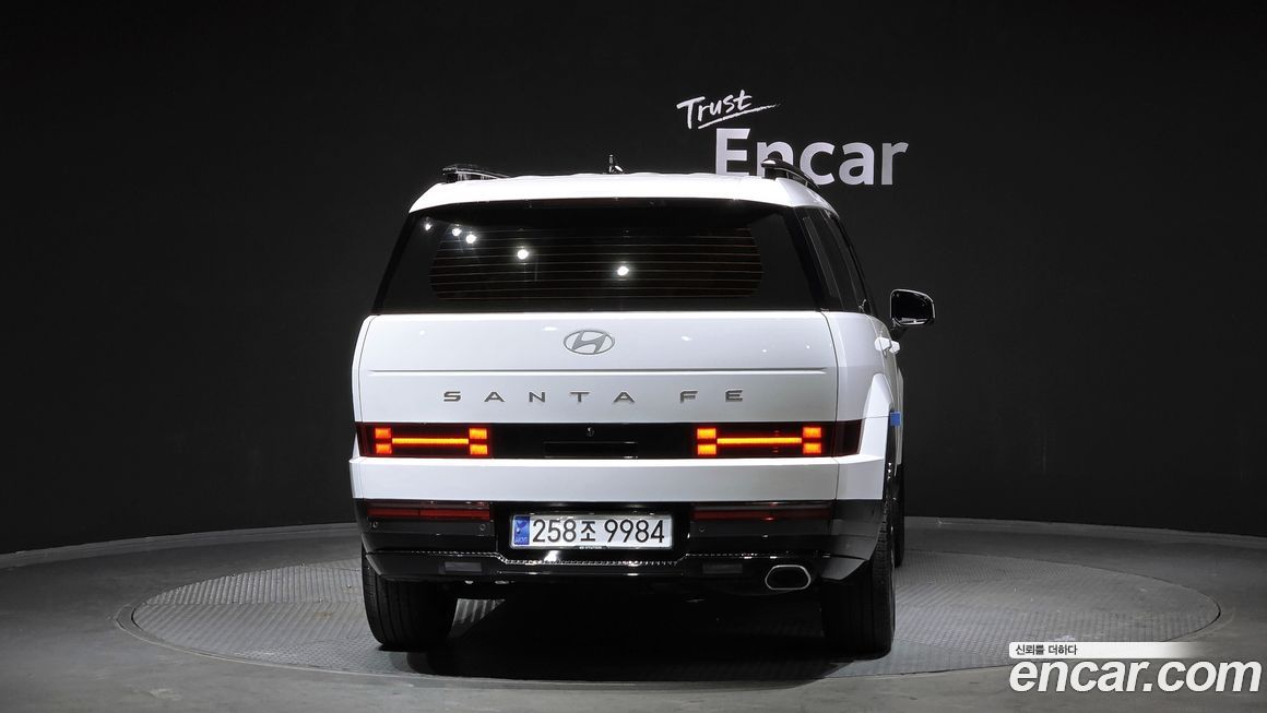 Hyundai Santafe 2024