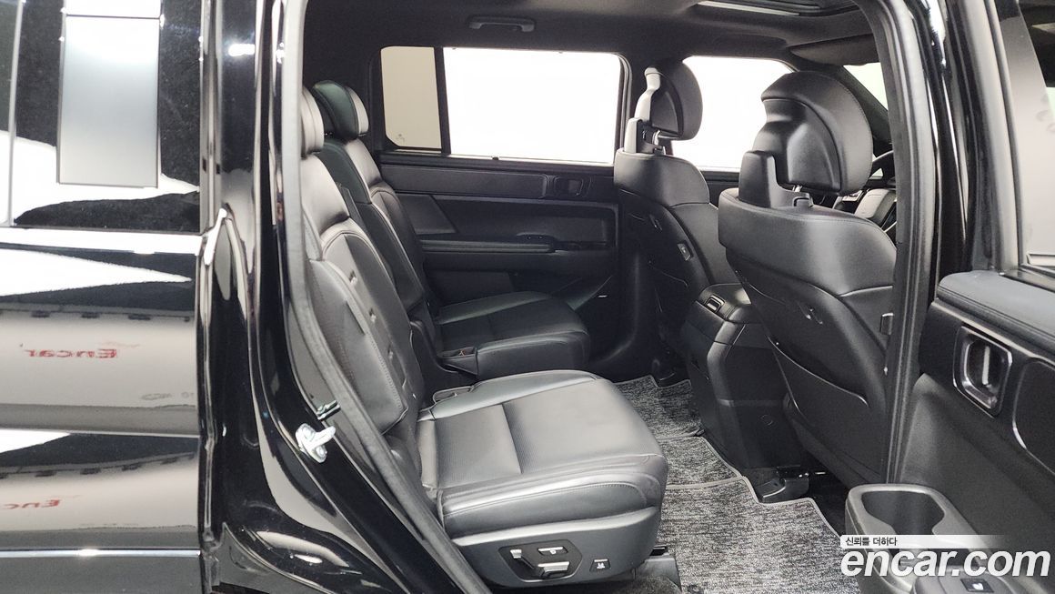 Hyundai Santafe 2025