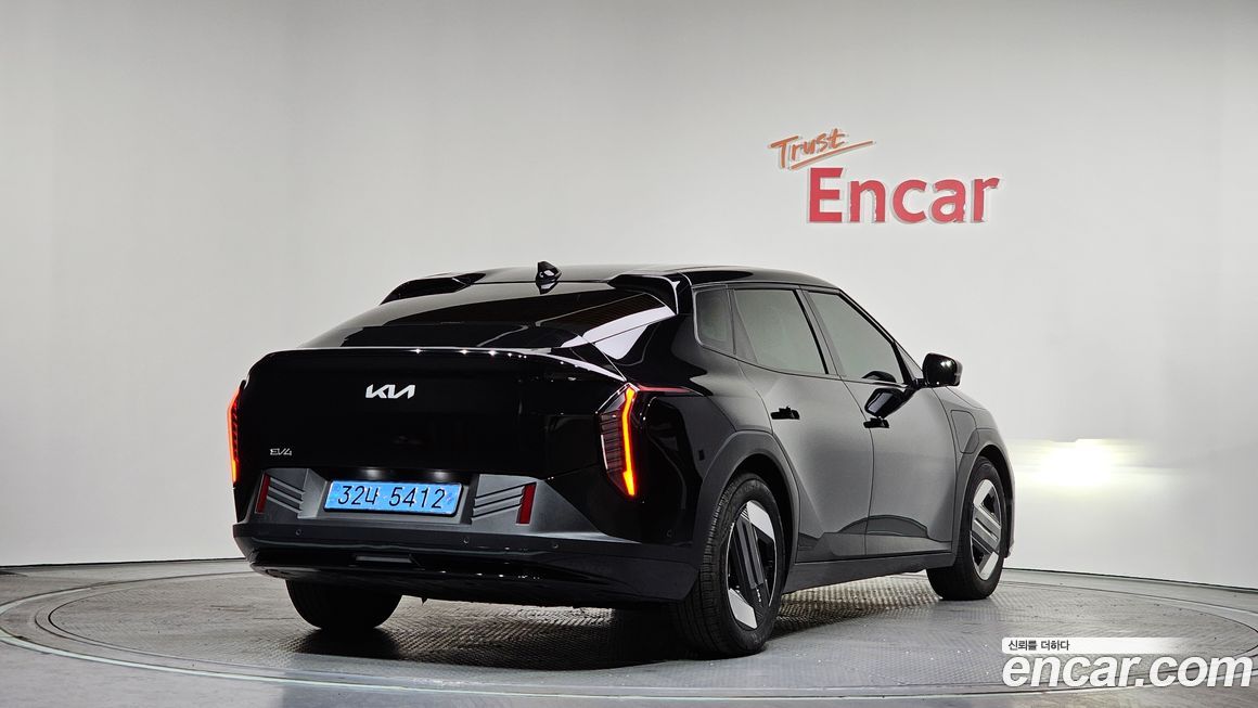 Kia EV4 2026