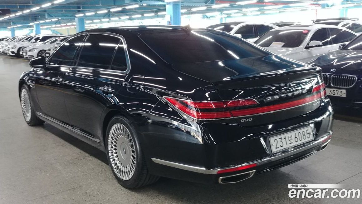 Genesis G90 2020