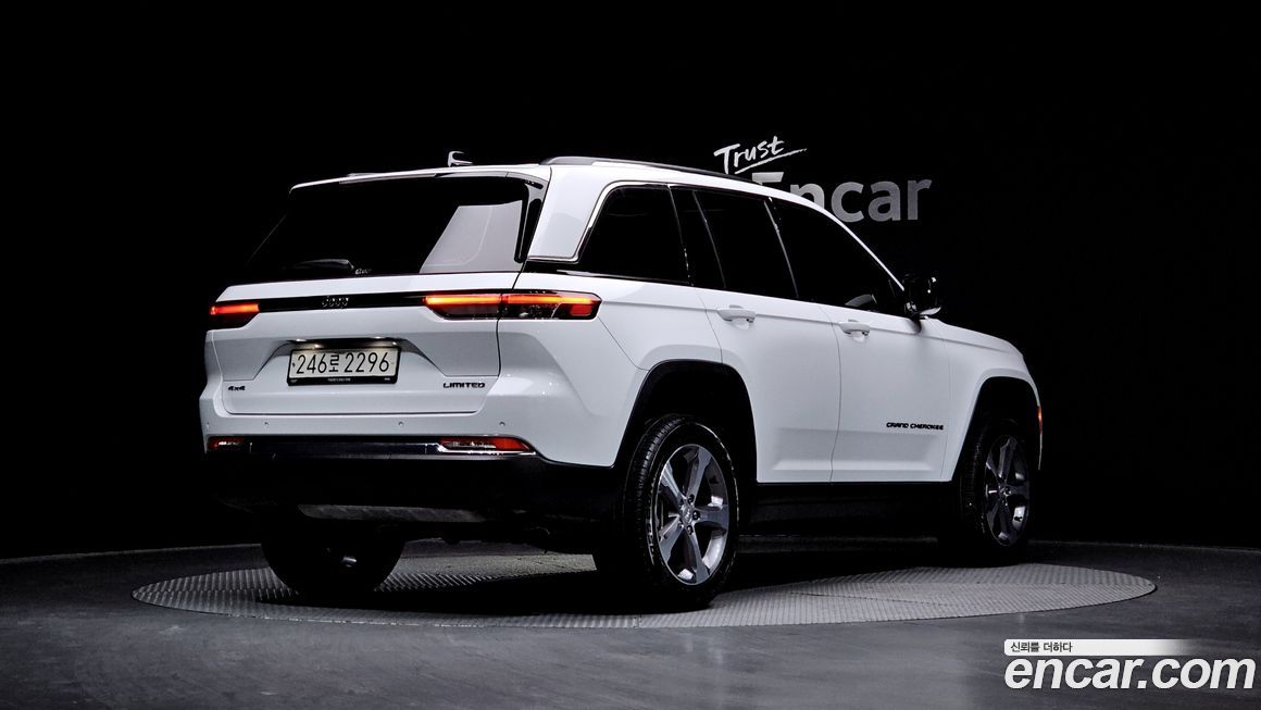 Jeep Cherokee 2023