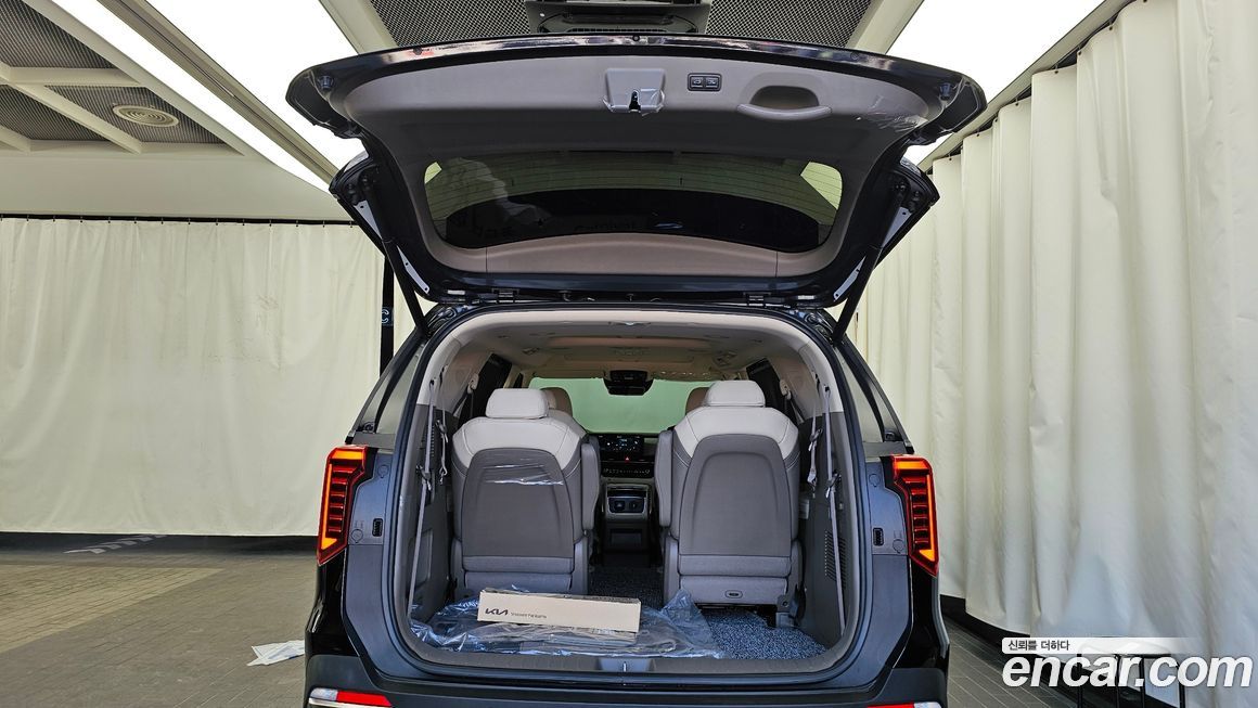 Kia Canival 2025