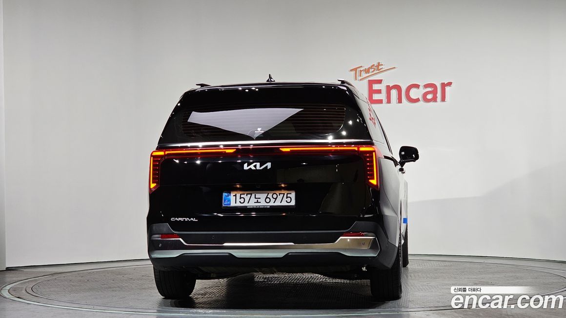 Kia Canival 2025