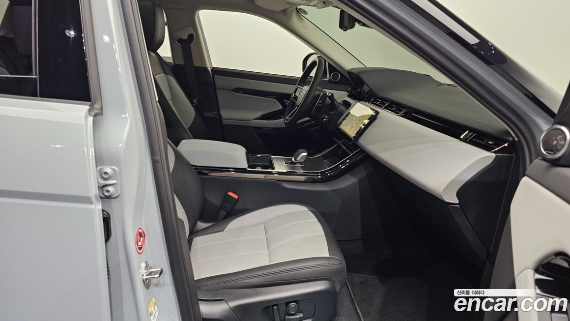 Land Rover Range Rover Evoque 2025