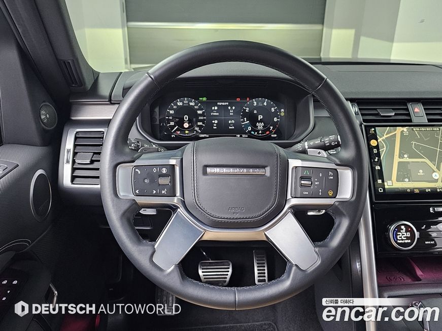 Land Rover Discovery 2024