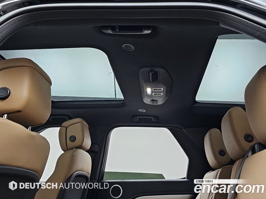 Land Rover Discovery 2024