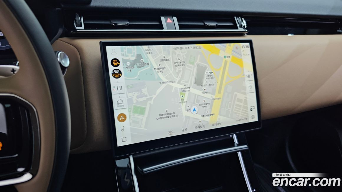 Land Rover Range Rover Velar 2025