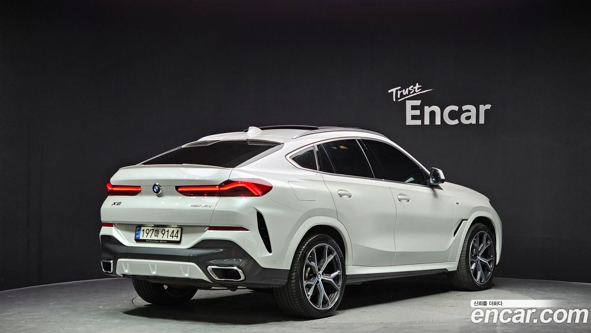 BMW X6 2022
