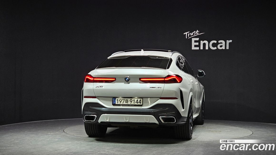 BMW X6 2022