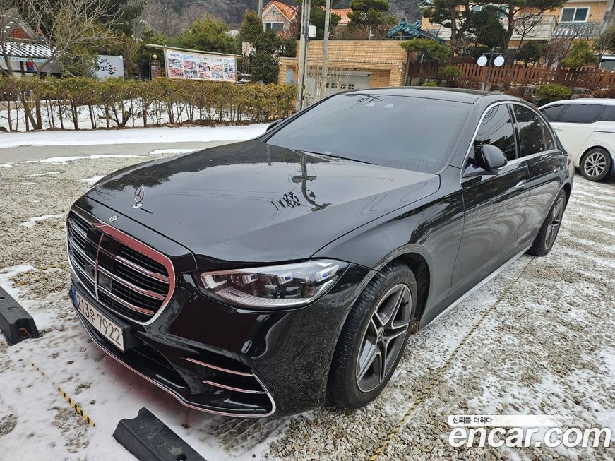 Mercedes-Benz S-Class 2022