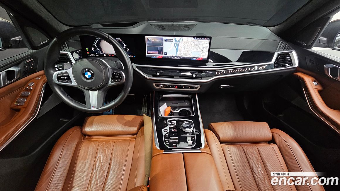BMW X7 2024