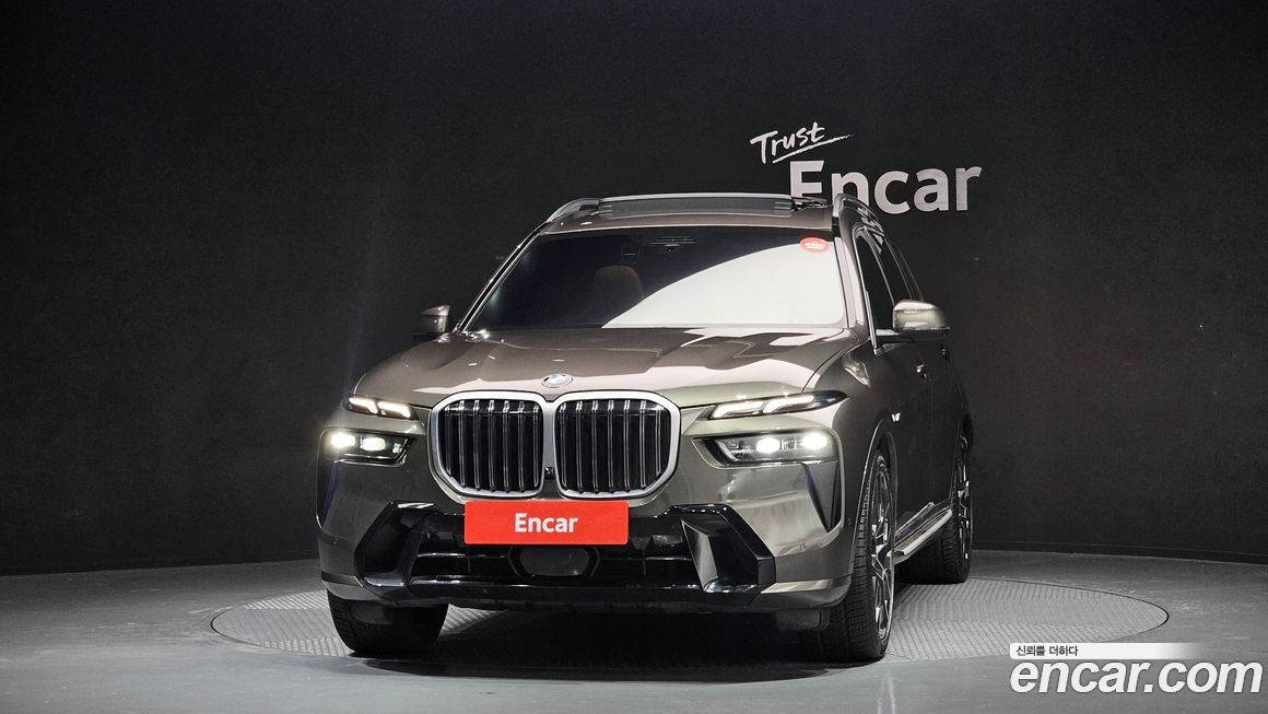 BMW X7 2024