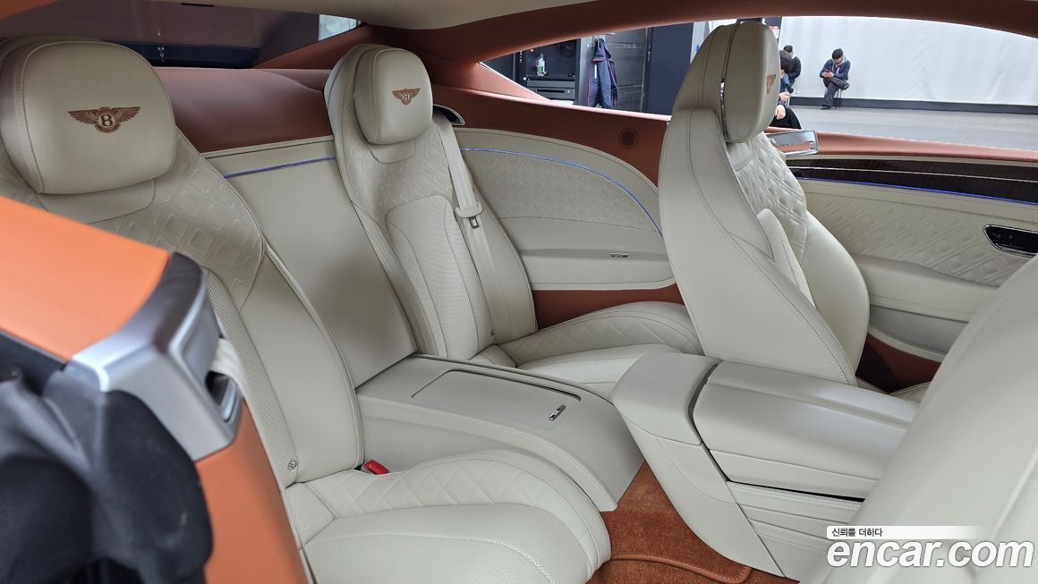 Bentley Continental 2023