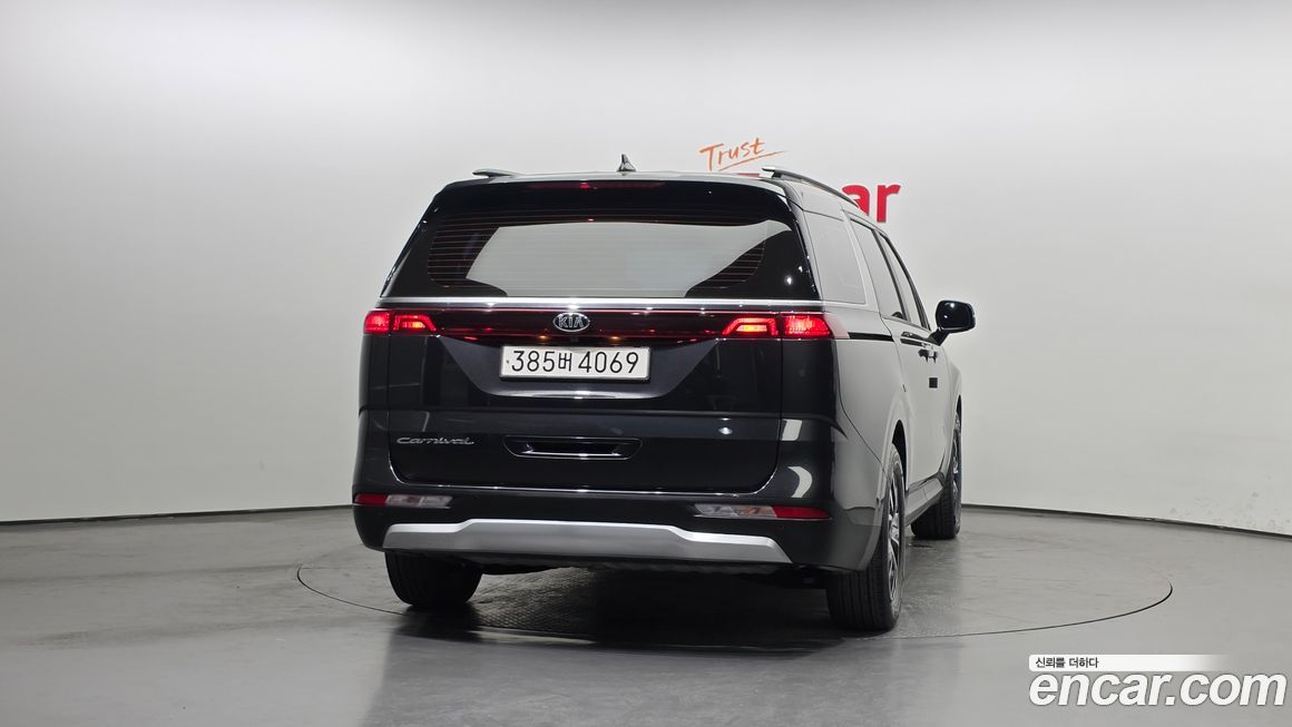 Kia Canival 2021