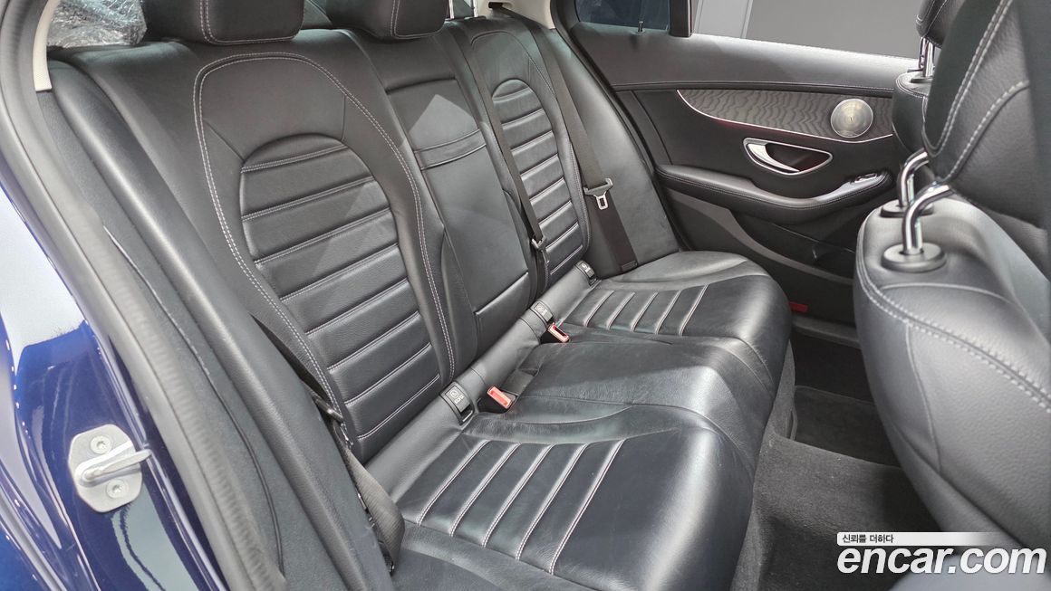 Mercedes-Benz C-Class 2019