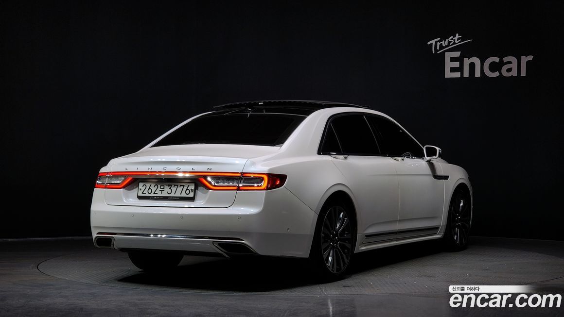 Lincoln Continental 2019