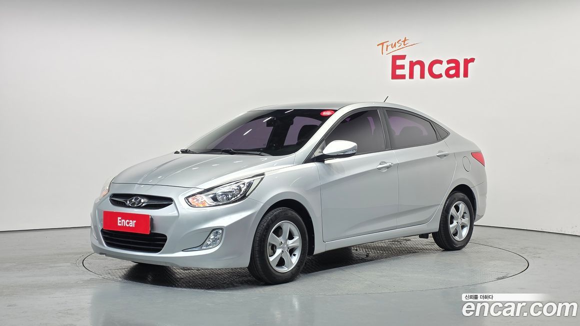 Hyundai Accent 2013