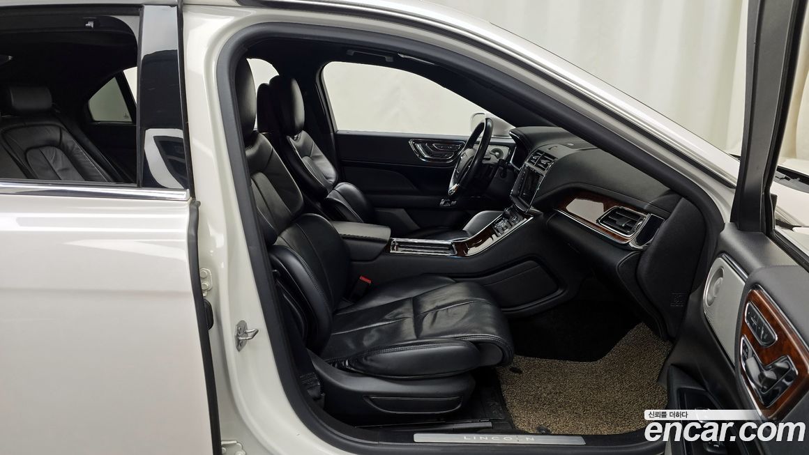 Lincoln Continental 2019