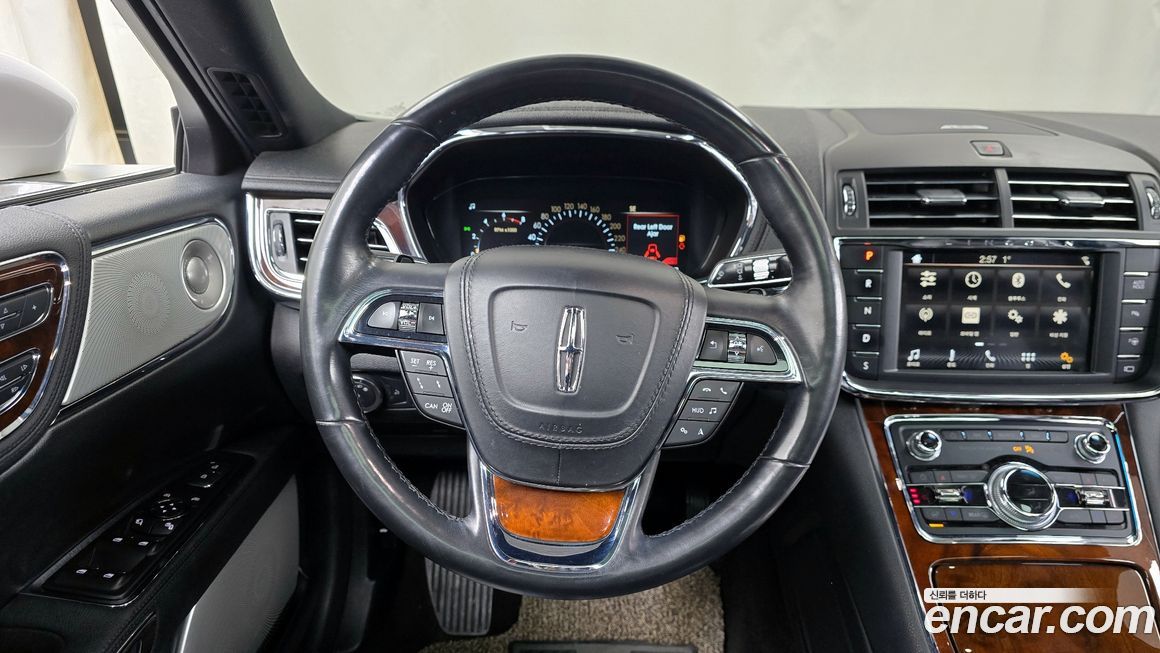 Lincoln Continental 2019