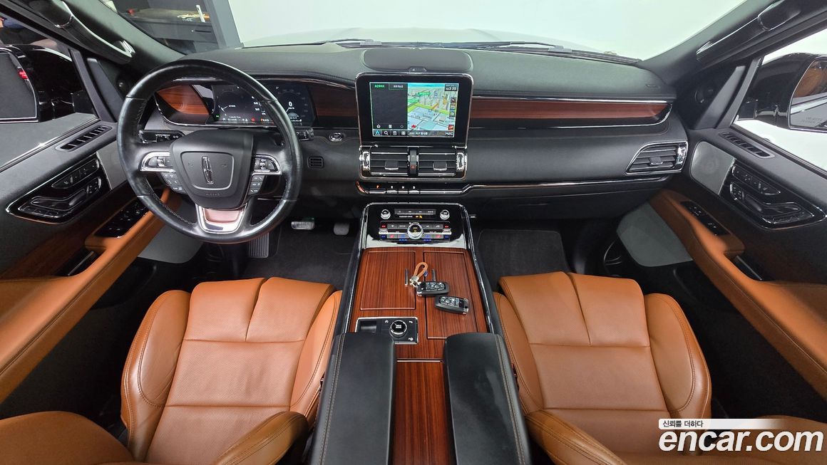 Lincoln Navigator 2021