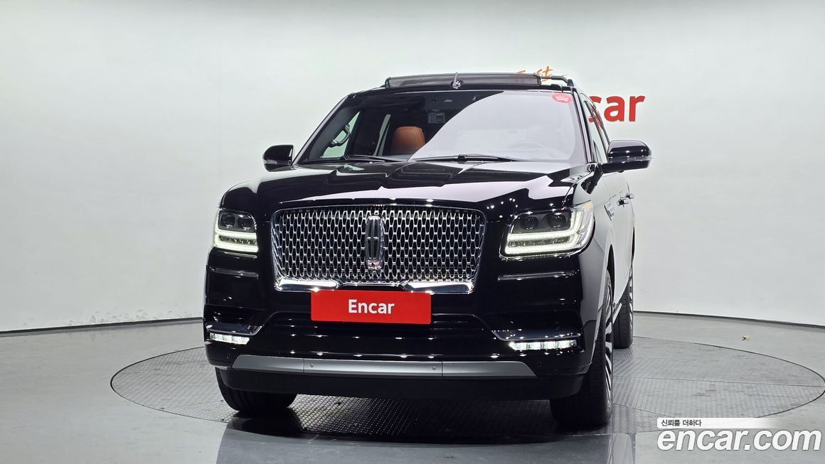 Lincoln Navigator 2021