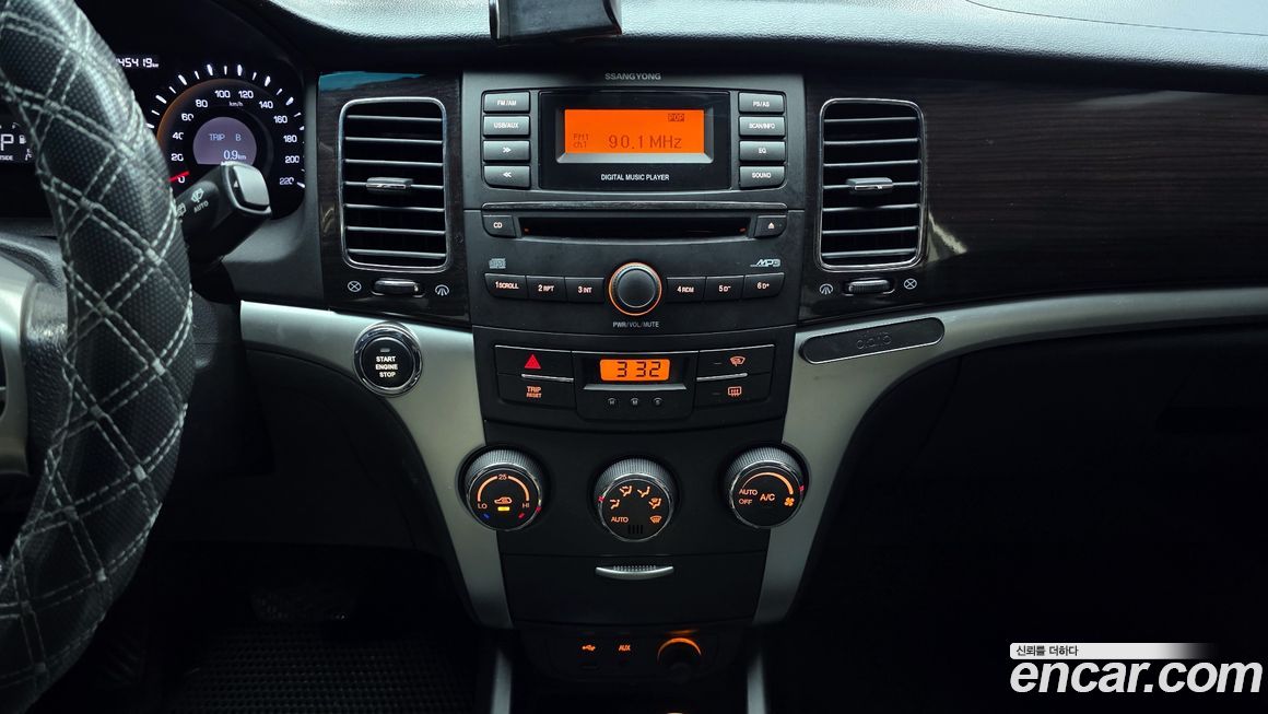 KG_Mobility_Ssangyong KORANDO 2011