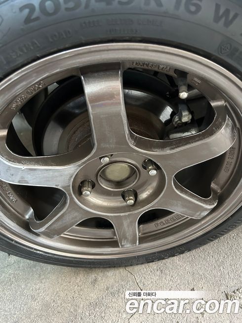 Hyundai Tiburon 1997