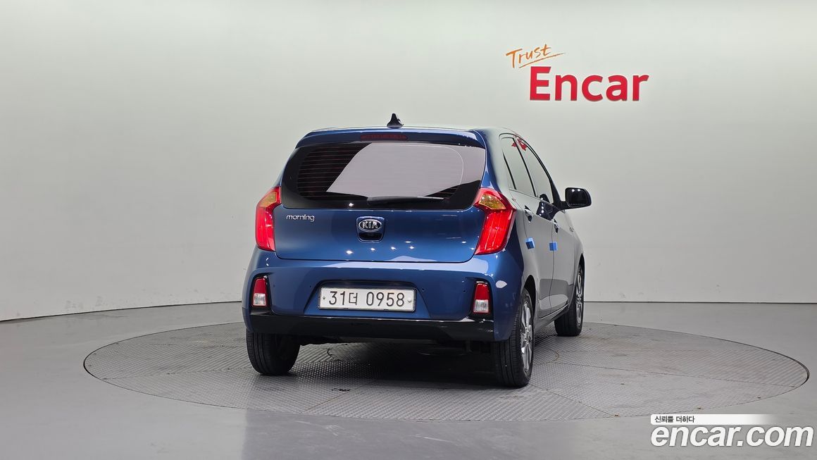 Kia morning 2016