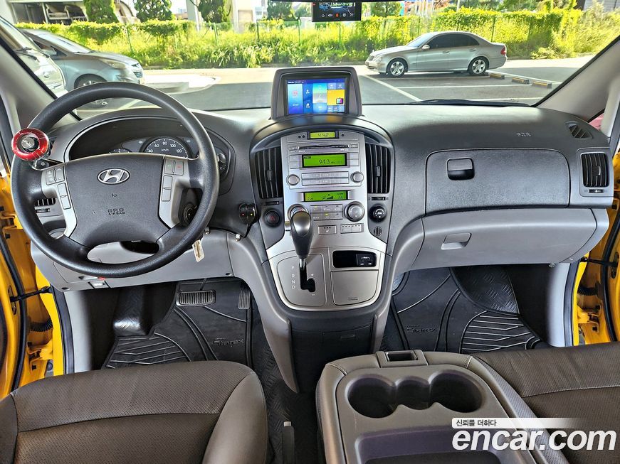 Hyundai Starex 2015