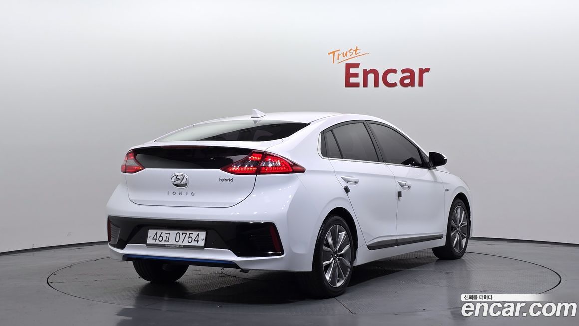 Hyundai Ioniq 2016