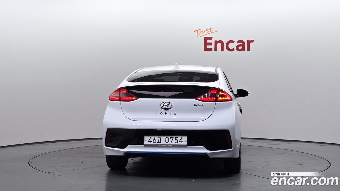 Hyundai Ioniq 2016