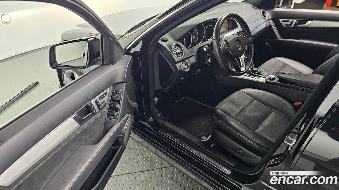 Mercedes-Benz C-Class 2014