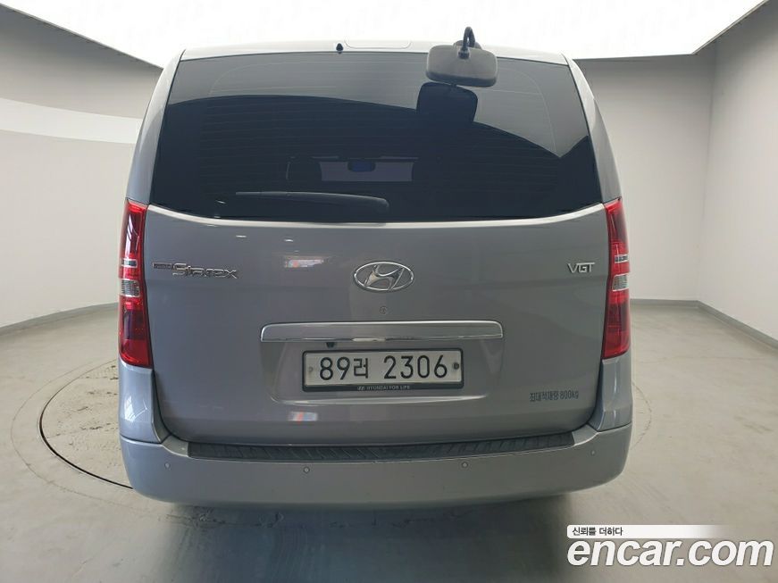 Hyundai Starex 2016