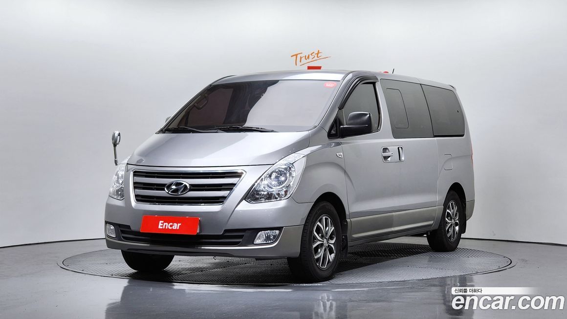 Hyundai Starex 2016