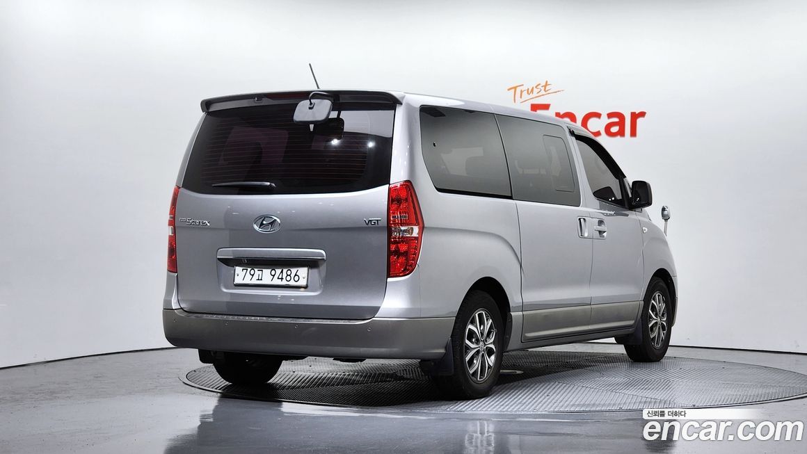 Hyundai Starex 2016