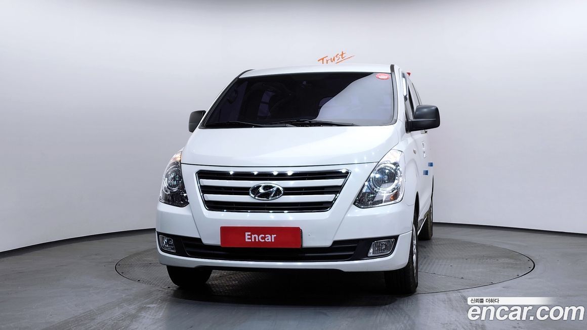 Hyundai Starex 2018