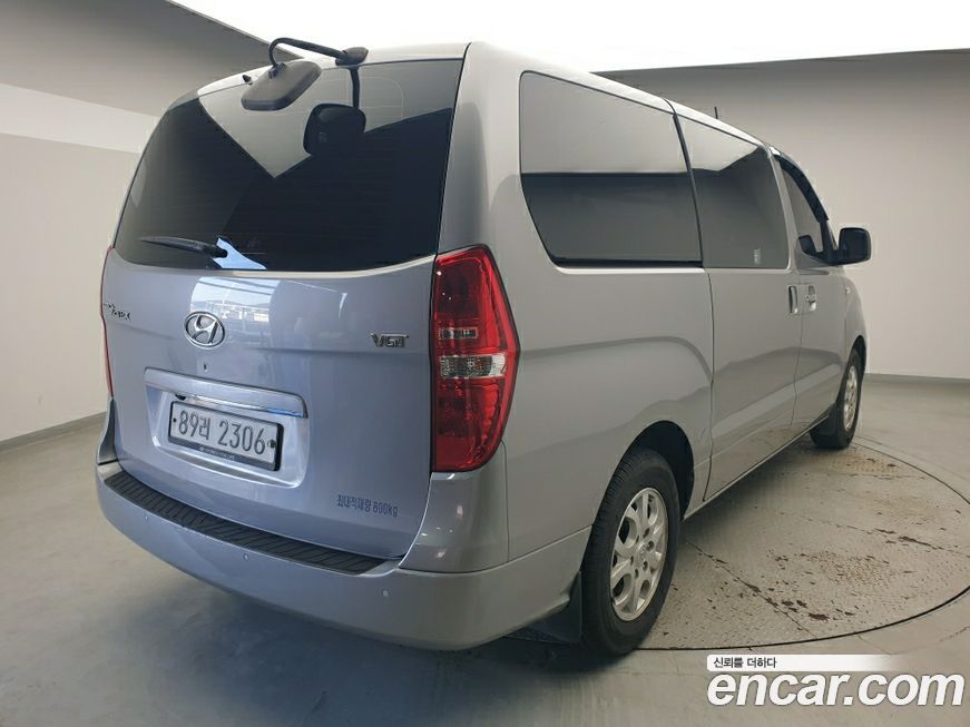 Hyundai Starex 2016
