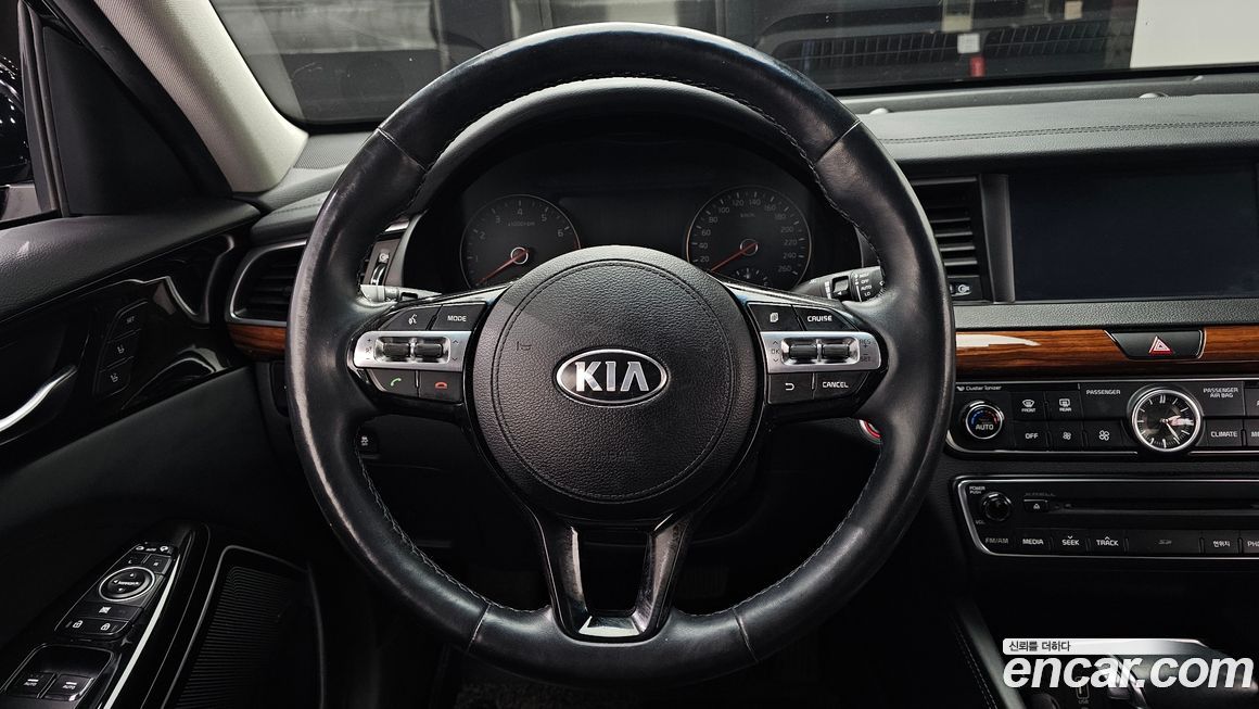 Kia K7 2016