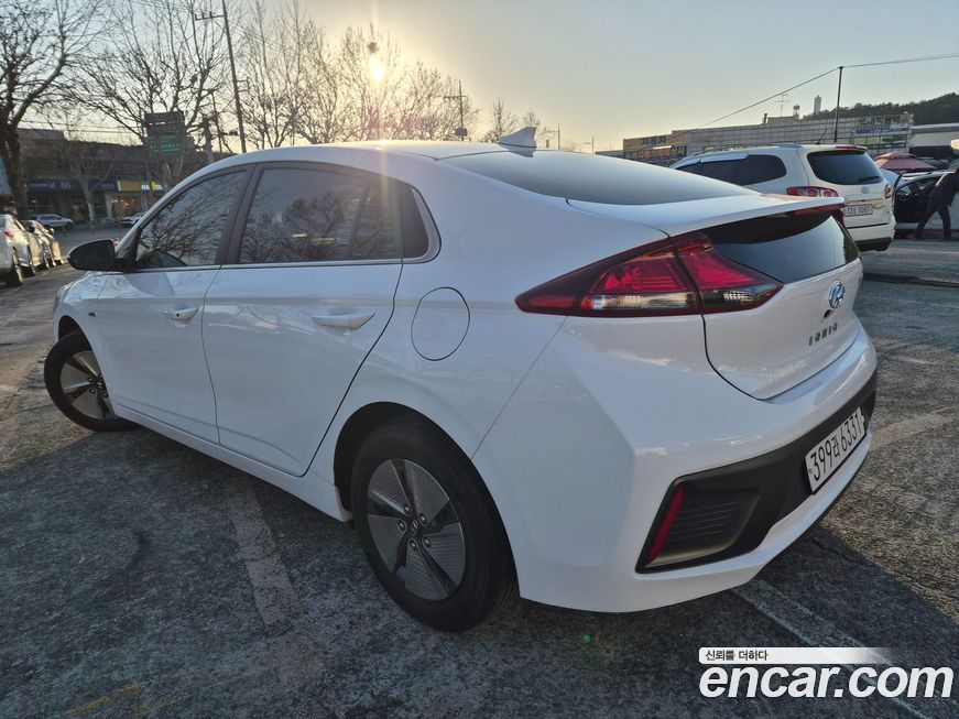 Hyundai Ioniq 2020