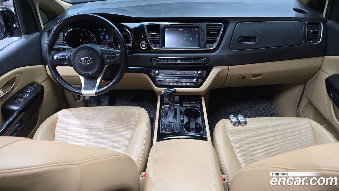 Kia Canival 2016